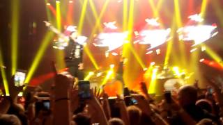 All Time Low ft Joel Madden - Bail Me Out - Birmingham Arena - 13/02/16