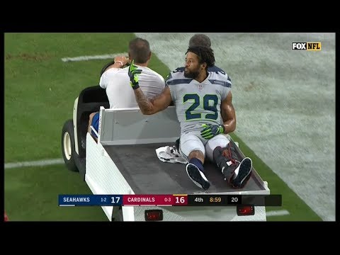 Raiders CB Gareon Conley carted off field after taking leg to head