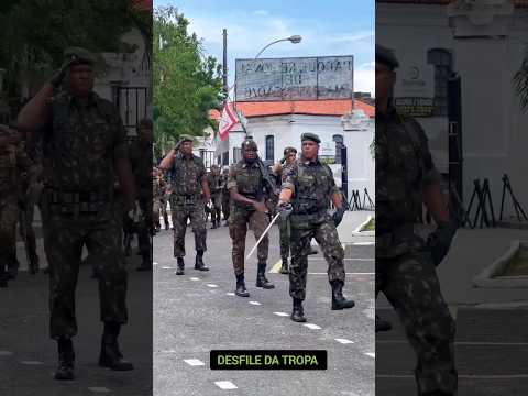 Marchas e Dobrados do Brasil - Dobrado 206.wmv 