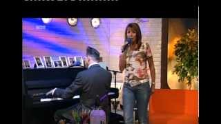 Ireen Sheer &amp; Götz Alsmann - It&#39;s now or never (live 2007)