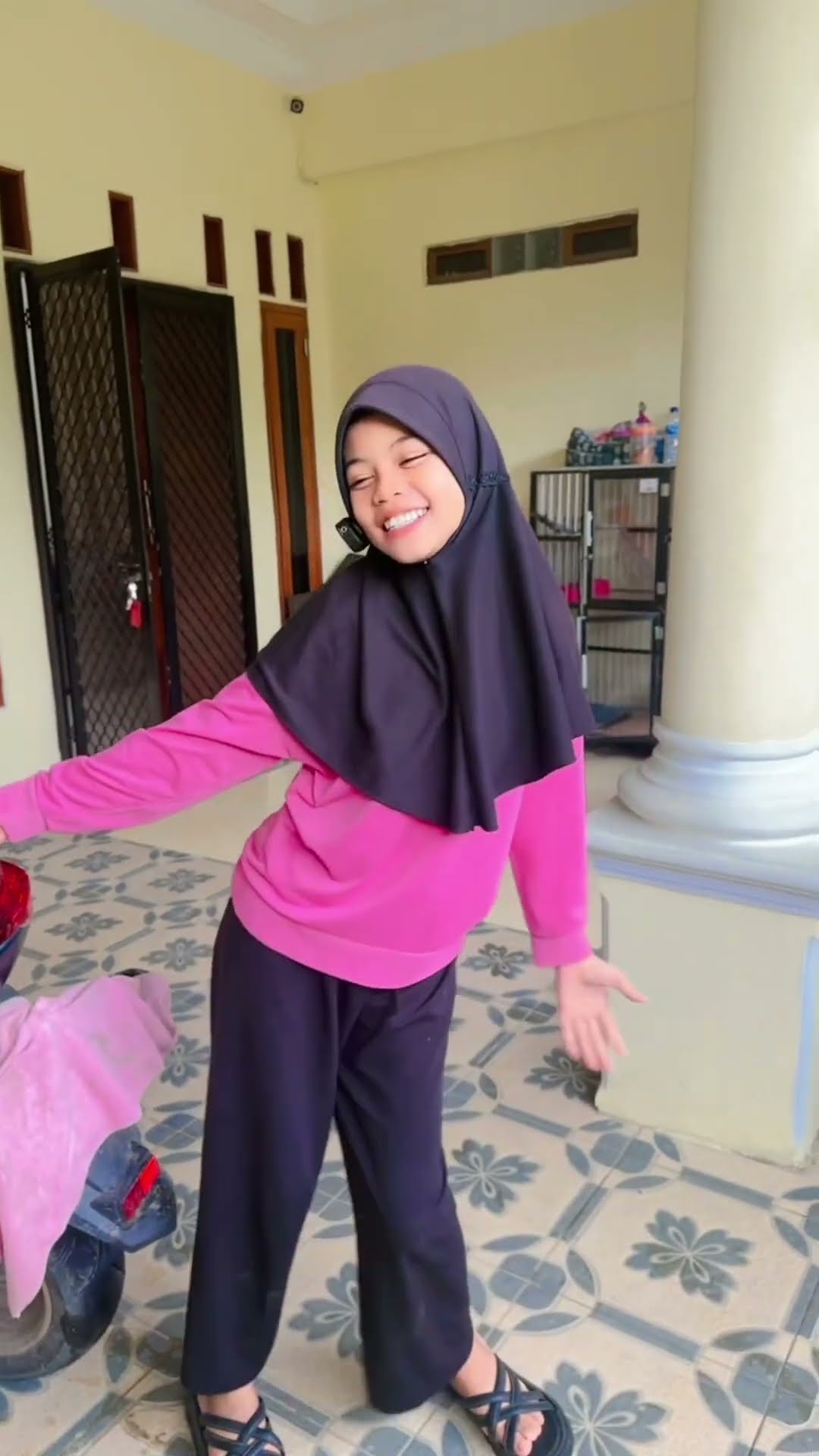 BUNDA PILIH KASIH