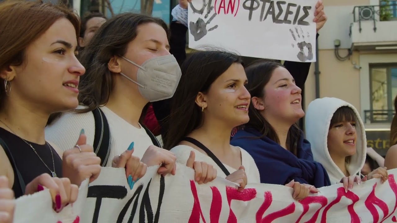 Βίντεο με το τραγούδι του Θάνου Μικρούτσικου «Το Τρένο Γ' 96»