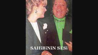 Zeki Müren - Ne o bensiz edebilir ( Ayrılsakta beraberiz ) Resimi