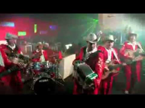 exterminador-¨el-baile-del-santa-claus¨-contrataciones-al-012414962089