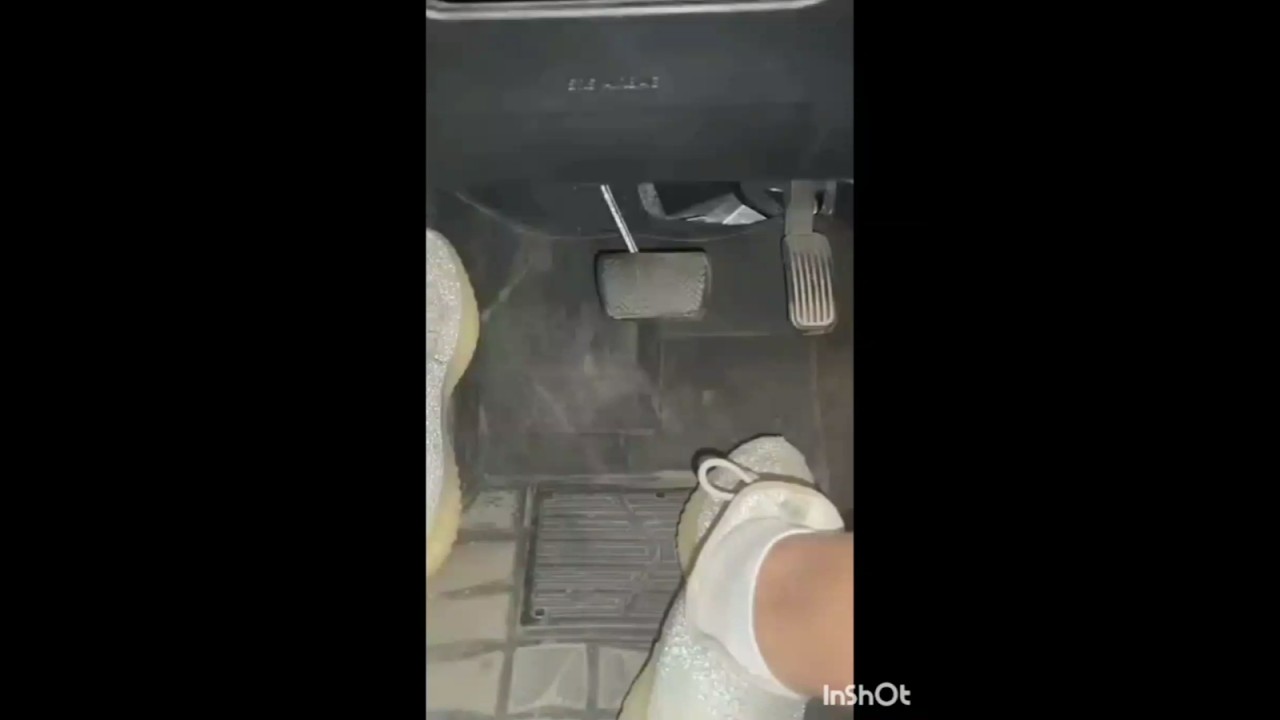 Racing in car 2 game play video 