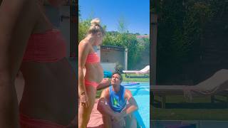 Nous ne sommes qu’un couple!! #couple #love #humour #lol #familia #aurore #blague #funny #fun