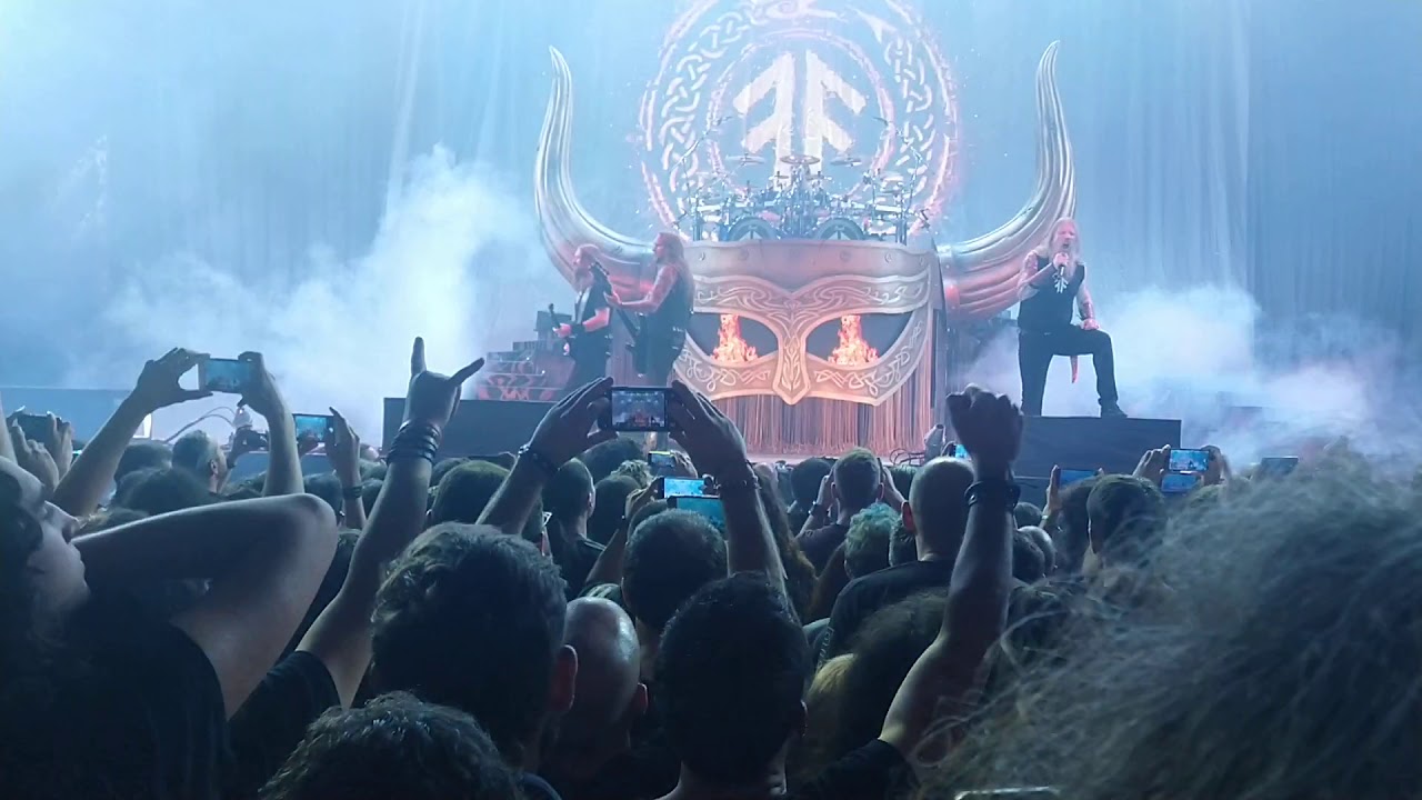 Amon Amarth - Death in Fire (in live 22/11 /2019 Barcelona). - YouTube