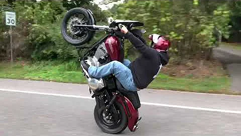 Harley Wheelies Compilation Rev Limiter Burnouts Dyna & Roadglide Bagger Wheelies