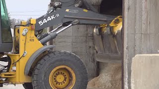 Moline Public Works crews prepare for ice storm