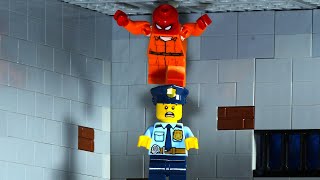 Lego City Spiderman Prison Break Wall Climbing Escape