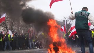 Митинги фермеров в центре Варшавы переросли в беспорядки и столкновения с полицией