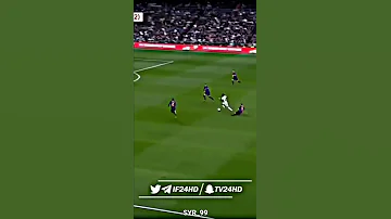 جنون حفيظ الدراجي على فينيسيوس بابابا 