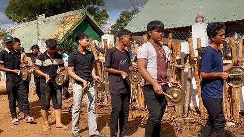 Lễ Bỏ Mả ( Pơ Thi ) Làng  KTe  xã  Ia Phí  - Chư Păh