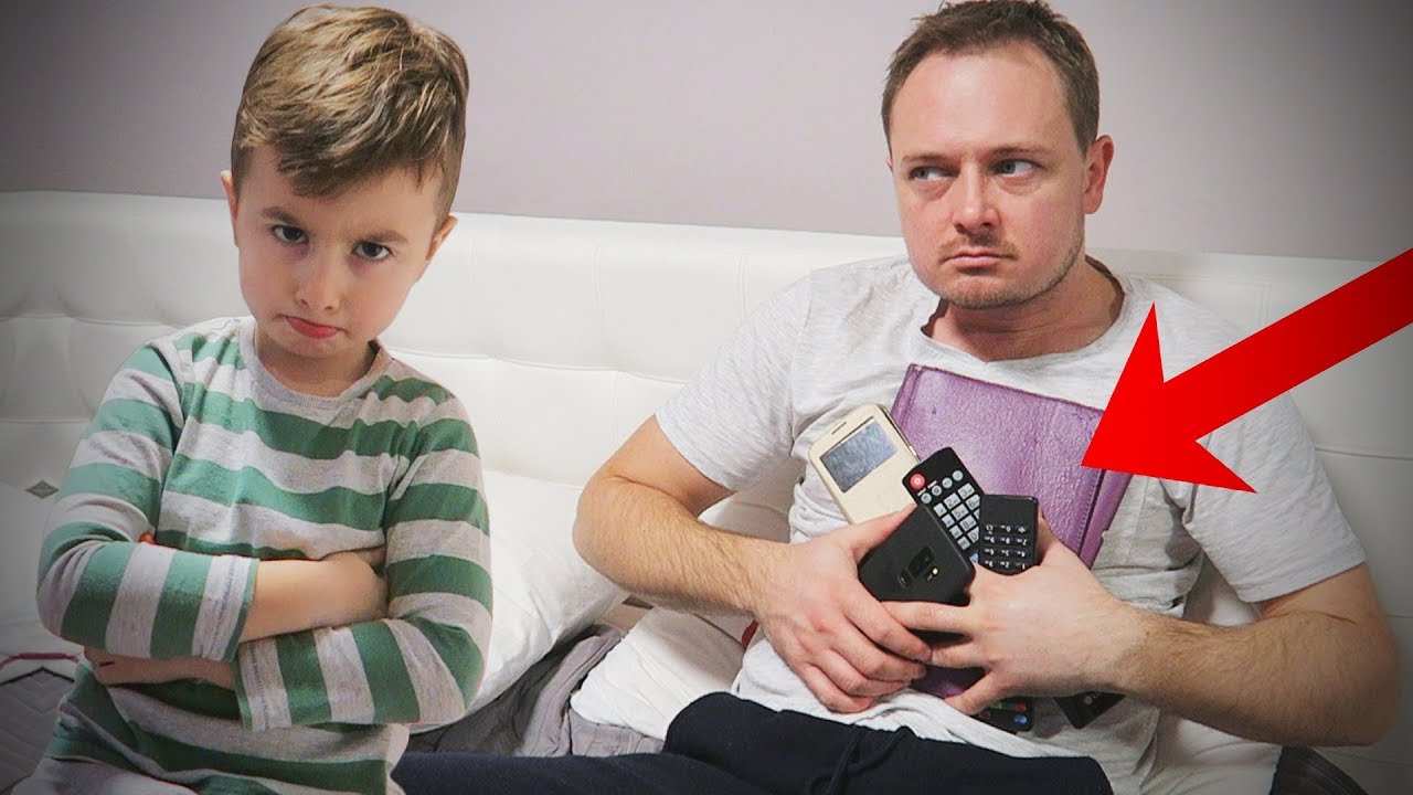 telefone Alex A Ramas FARA Tableta Telefon si Televizor! Ce a Facut?