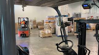 Lift truck onboard LTL freight weight verification on loading dock