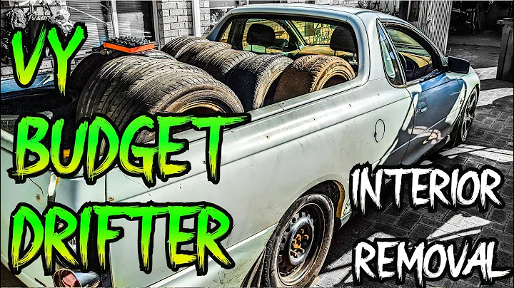 VY Budget Drift Ute // INTERIOR Removal // I Find Gold
