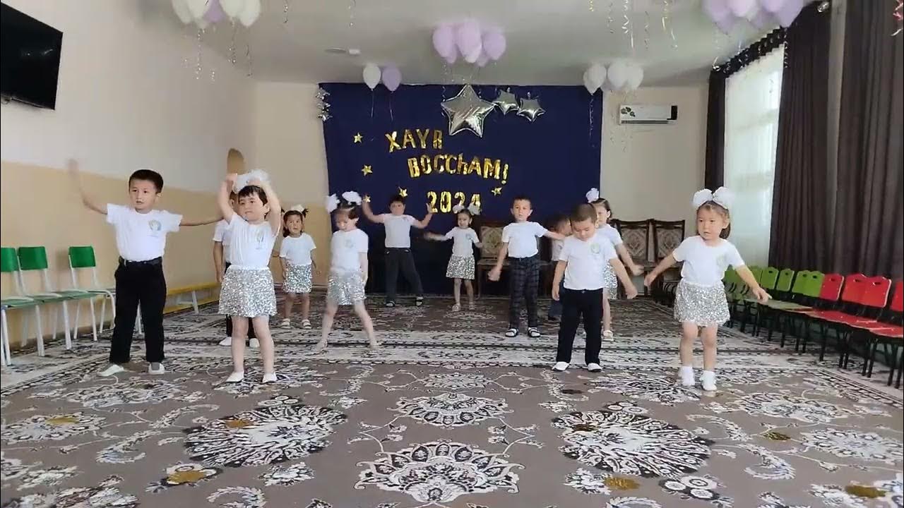 Yalangoch rus ayol video Yetuk ayol onlayn porno bilan yigitni uygotdi.