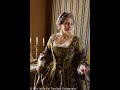 Dressing up a 1750- 60s lady