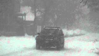 Heavy Snow in Denver, Colorado - Dec. 03, 2011