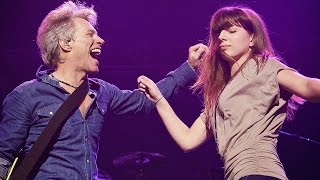 JON BON JOVI DANCING WITH HIS DAUGHTER ⭐ Las Vegas 2017