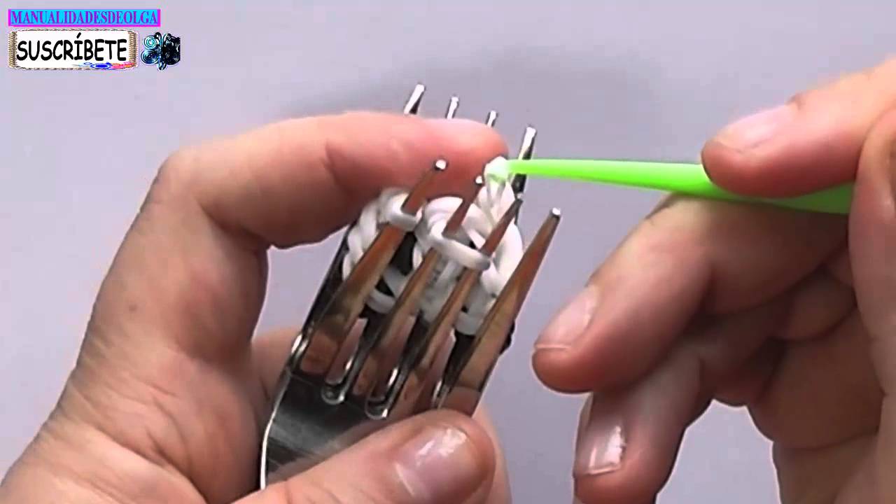 COMO HACER UN PANDA ABRAZALAPICES DE GOMITAS CON DOS TENEDORES. VIDEO TUTORIAL DIY FIGURA