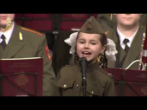 Chant de Russie .............. Katyusha ....Valeria Kurnushkina