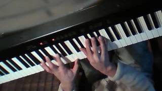 Video thumbnail of "Cama y  Mesa piano facil"