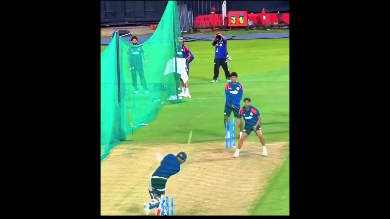 Kohli ka balla…maasha-allah 😍 #aakashvani #cricket #teamindia