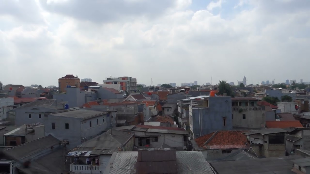 Video: The Slums of Jakarta
