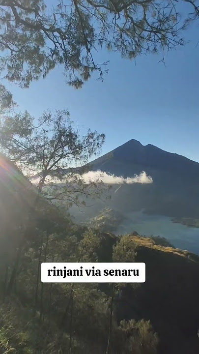 Rinjani via senaru gak kalah keren sama via manapun🥰 #view #pintu #senaru #mountains #rinjani