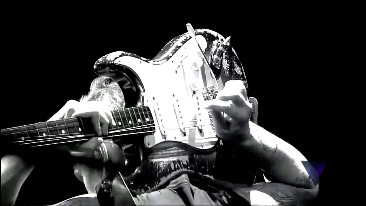 Pearl Jam Even Flow (Voodoo Festival 2013) YouTube