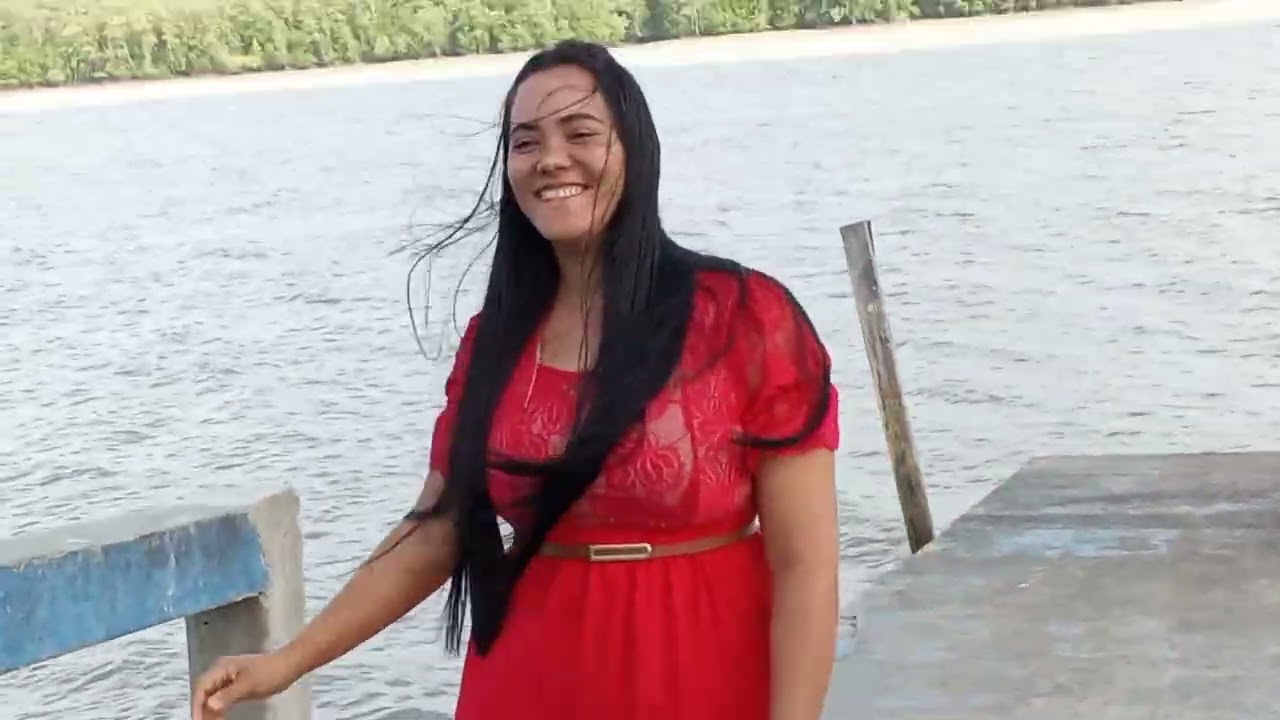 Na beira do kaz de Maracanã.Olha o mar pessoal