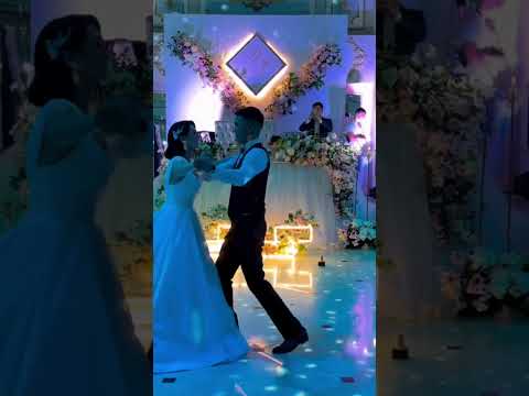 wedding dance / Indila - love story                                        Romantik düğün dansı