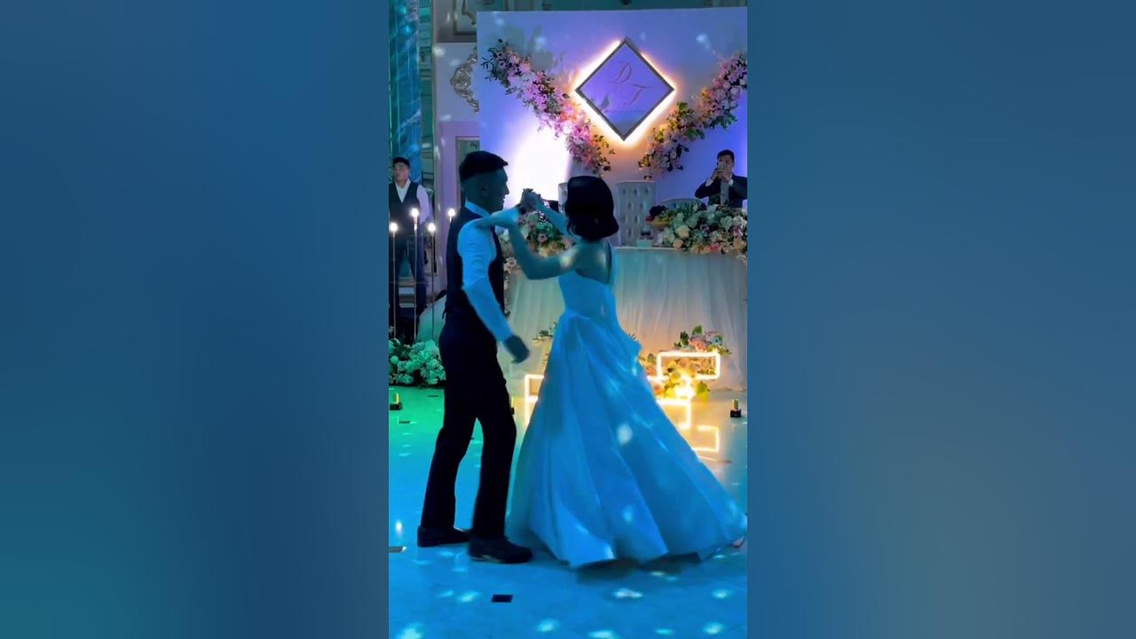 wedding dance / Indila - love story                                        Romantik düğün dansı