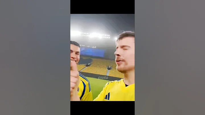 Mr beast became a Ronaldo fan 💀🐐.#football #ronaldo #mrbeast #fyp #trending #viralshort