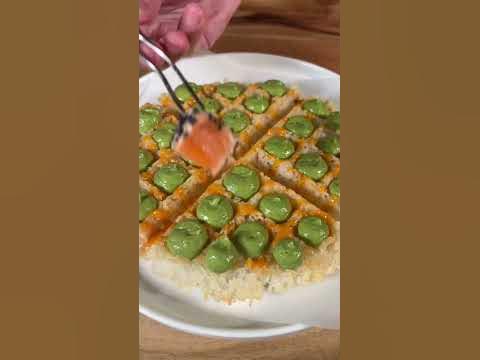 Crispy fried rice waffles 🧇🍙🔥🌶 - YouTube