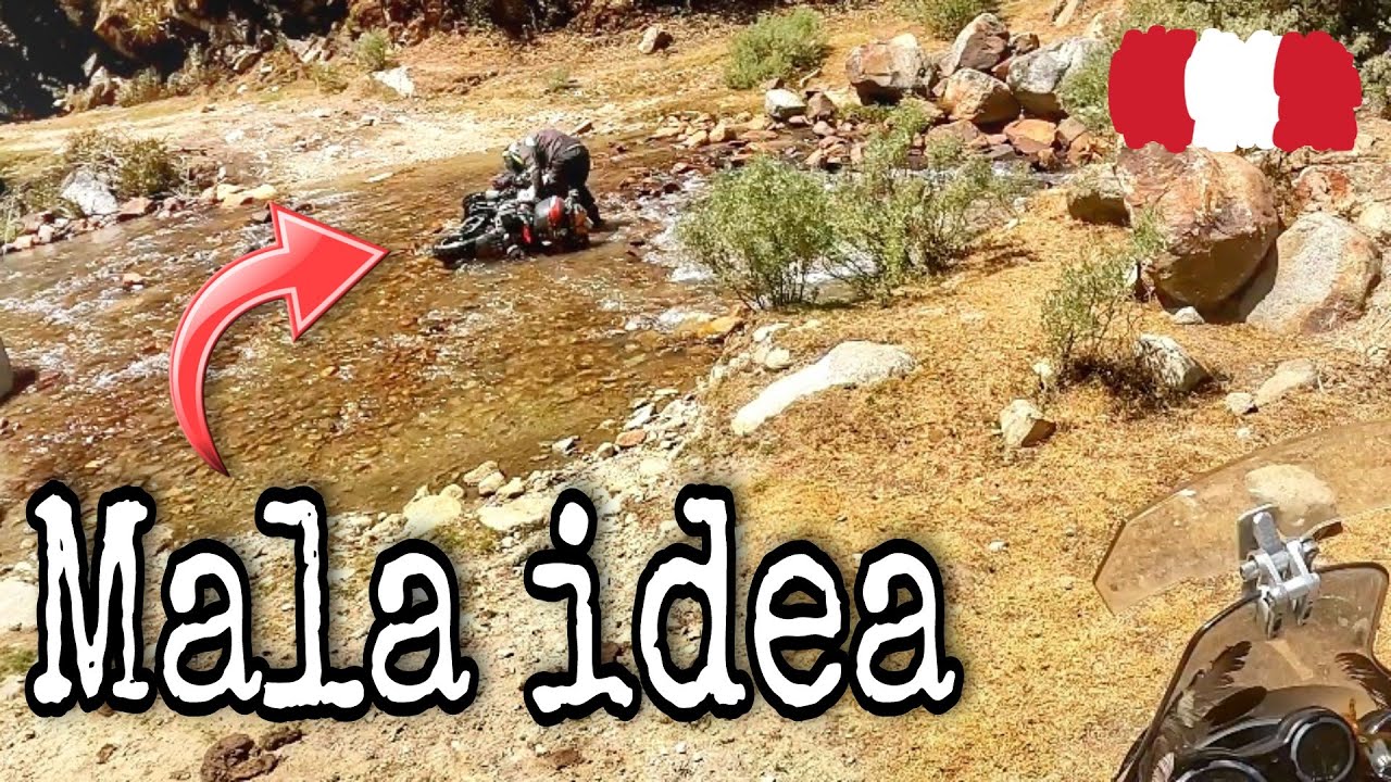 CAIDA en MOTO a MAS de 4000 msnm LAGUNA ROCOTUYOC Perú / E.81 AMERICA en MOTO
