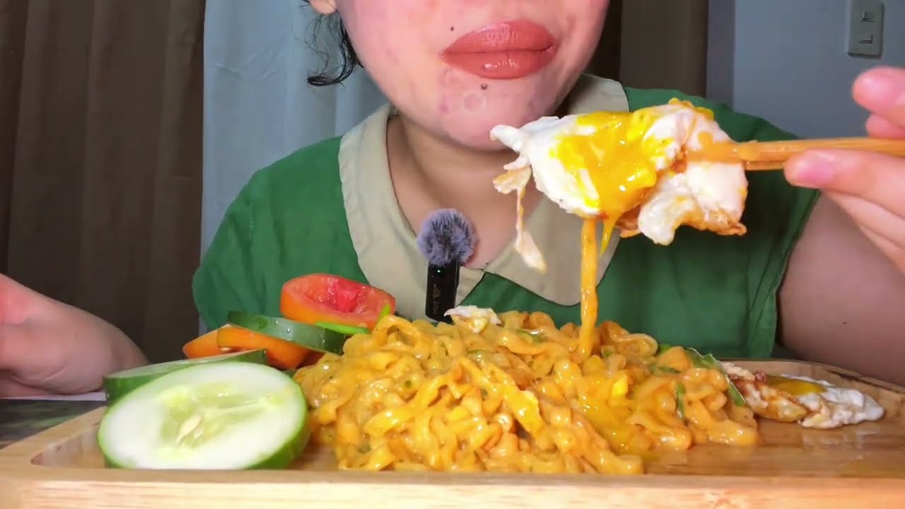 Samyang Buldak Carbo Fire Noodle + Fried Egg Mukbang 