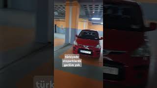 İstanbulda Otoparklar Da Geri̇li̇m Yok