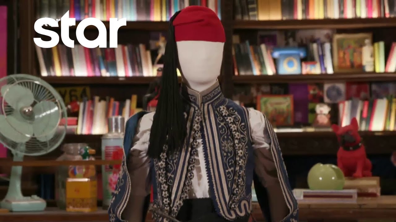 Μία αυθεντική φορεσιά Εύζωνα έρχεται στο Cash or Trash και εντυπωσιάζει τους αγοραστές!