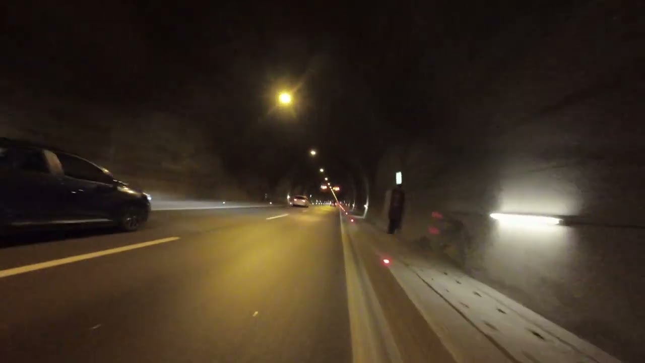 NEFİSE AKÇELİK TÜNELİNİ BİSİKLET İLE GEÇTİK