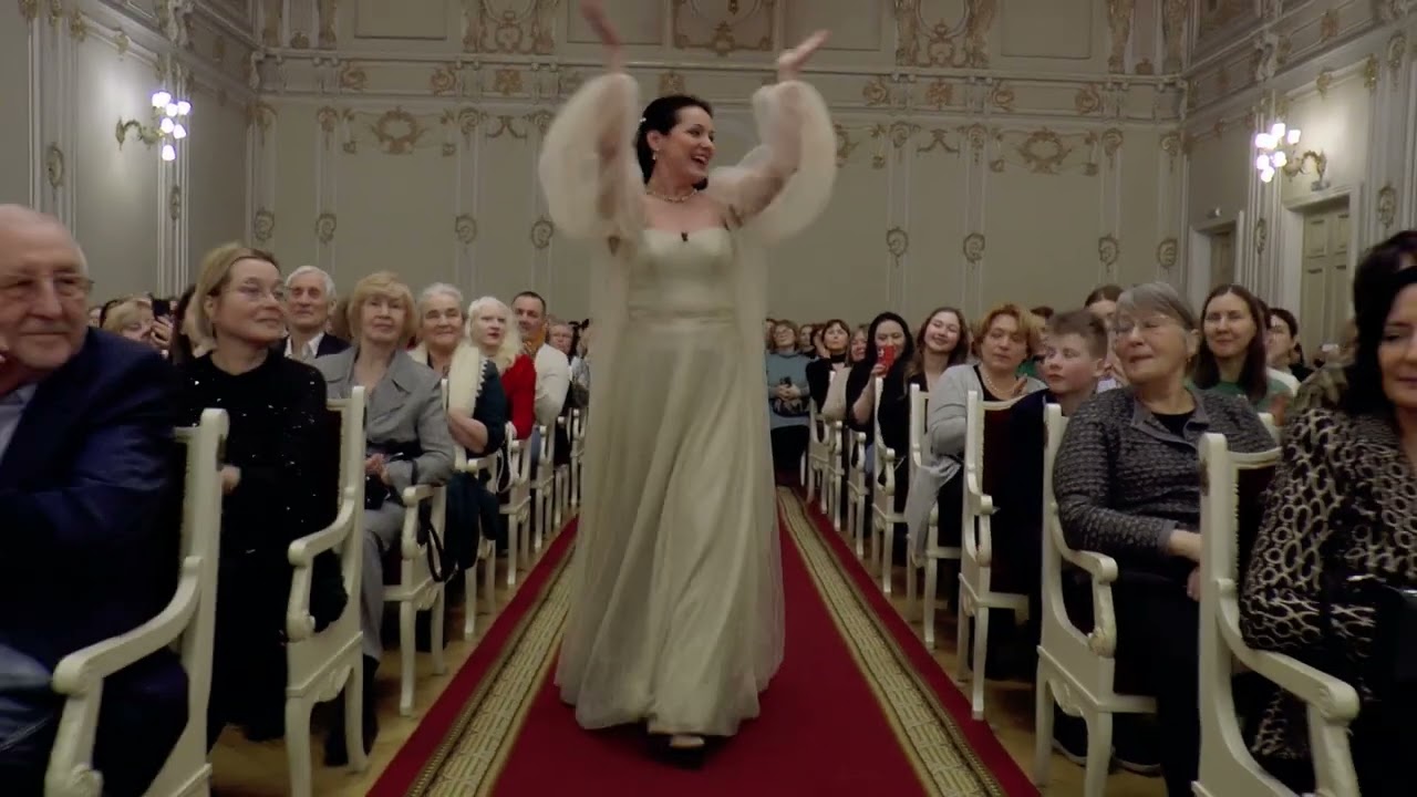 Franz Lehár – Meine Lippen sie küssen so heiß (1933)