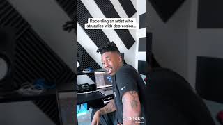 Recording an artist who struggles with depression with DAX #artist #lexnour #producer #studio