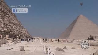 НЛО над пирамидами Гизы в Египте Апрель 2016