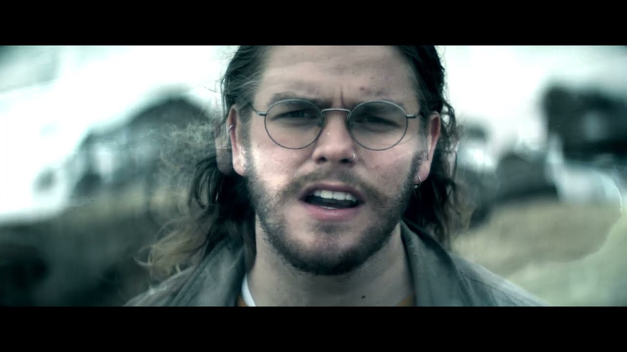Guarda Make Friends - Fever (Official Music Video) su YouTube Guarda Make Friends - Fever (Official Music Video) su YouTube