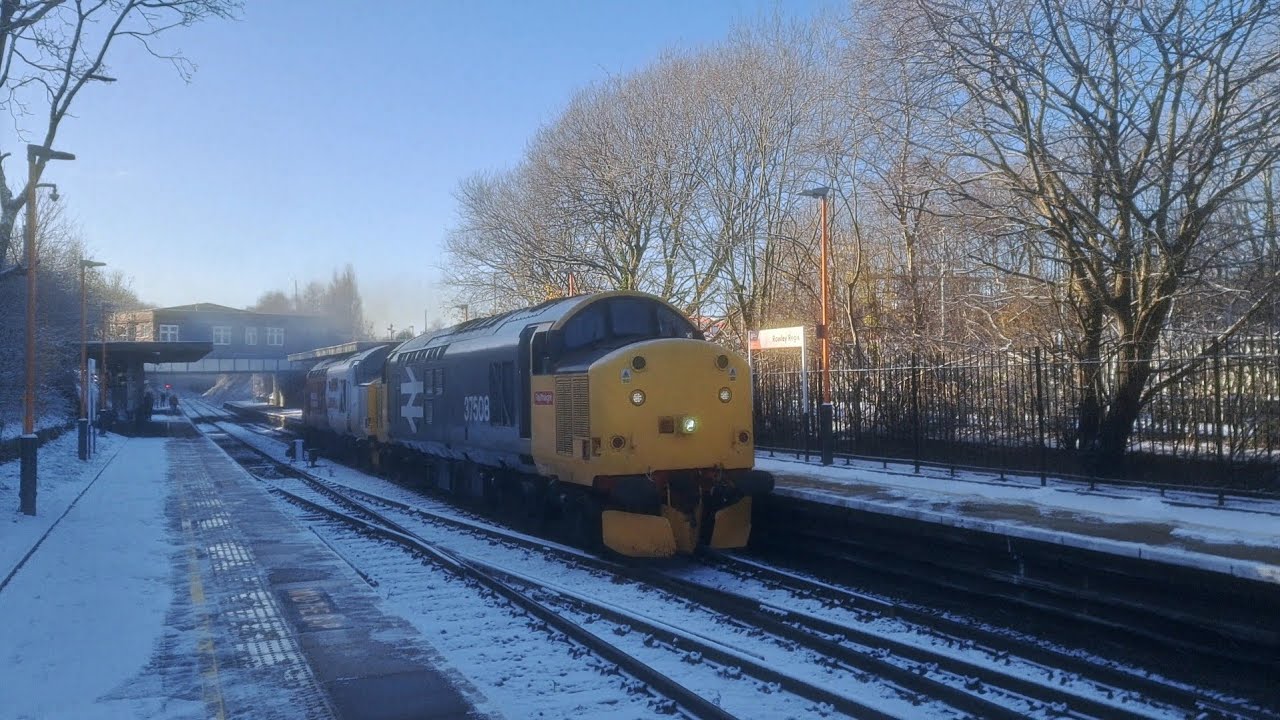 37508 & 37418 An Comunn Gaidhealach thrashing through Rowley Regis & then Water Orton  02/01/2026