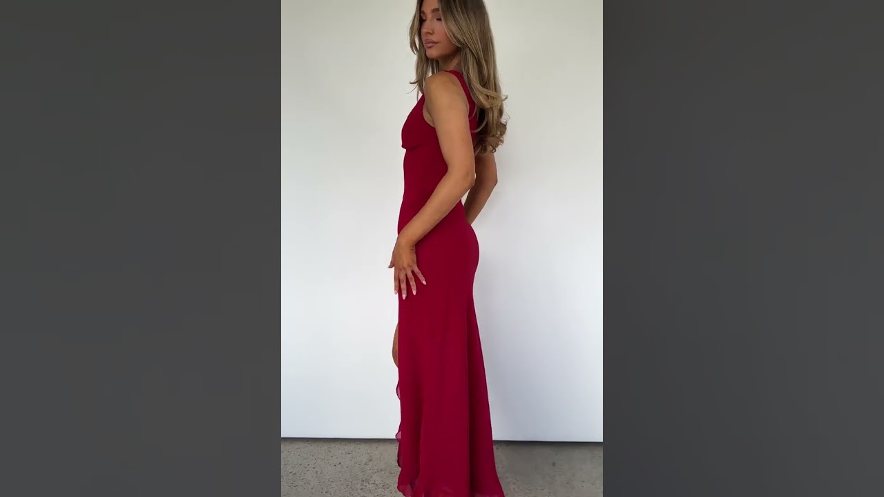 | Sthcute 💕 | Something red in ruffles maxi dress with fabric flows gracefully