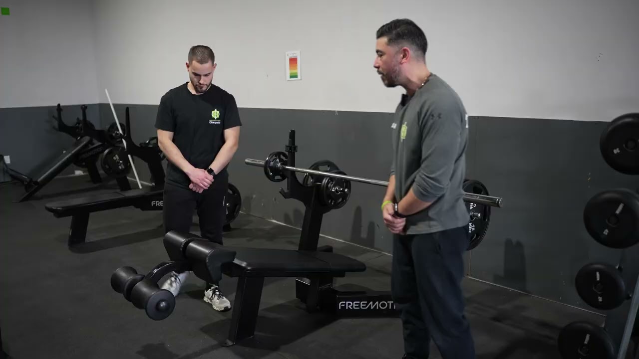 HOW TO: Decline Bench Press | Perfect Your Technique