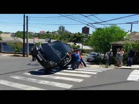 Acidente Rua do Moinho