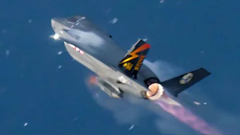 F-35B Airborne GAU-22 Gun Pod Testing Completed